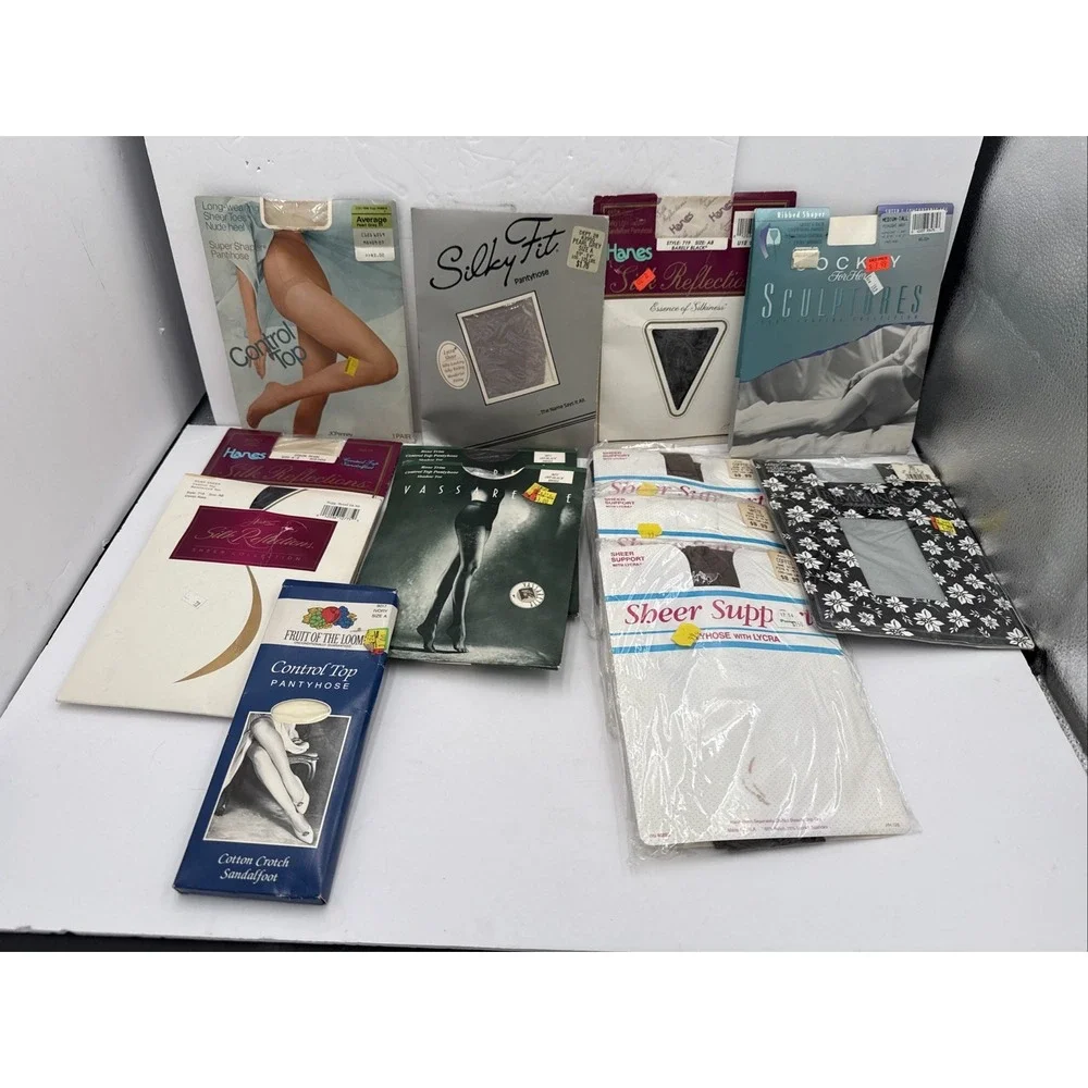 13 Various‎ Vintage Pairs Pantyhose Hose Small Medium One Size NOS